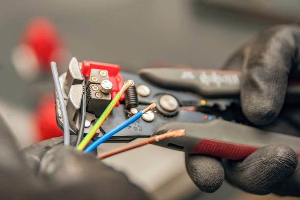 Best Electrical Installation Contractor  in Raceland, KY